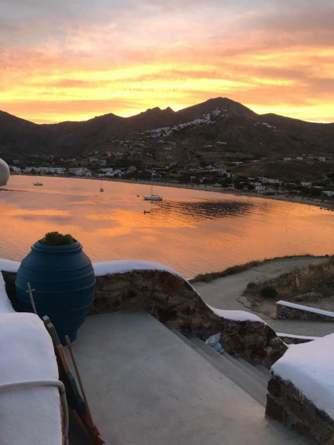 Amfitriti Serifos Livadi  Exterior foto