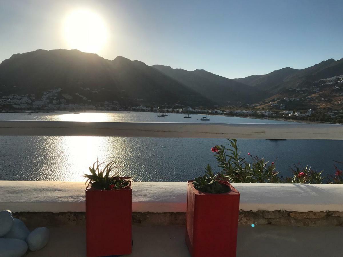 Amfitriti Serifos Livadi  Exterior foto
